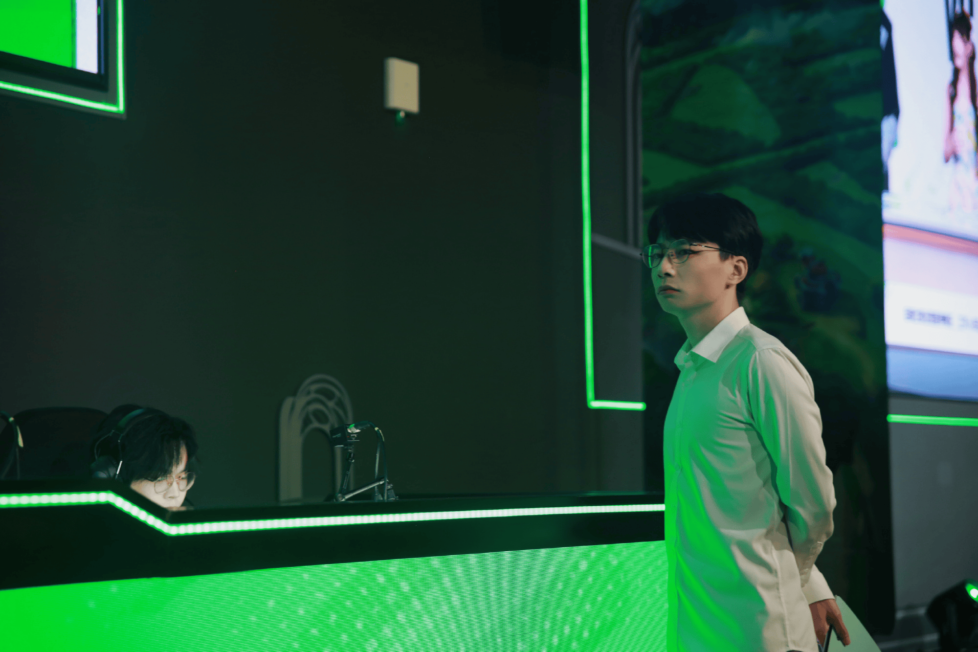 yid, 再来一次, amp