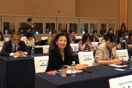 生理期, 与生理期的, 面临事业转